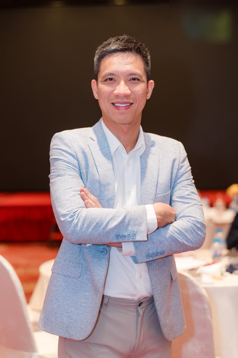 Bùi Đỗ Nguyên — từ trung tâm mỹ thuật sáng tạo đến người tiên phong đào tạo AI ứng dụng